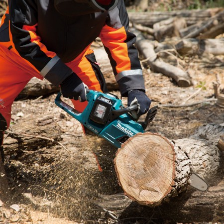 Cordless Chain Saw DUC355